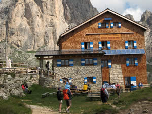 rifugio roda di vael