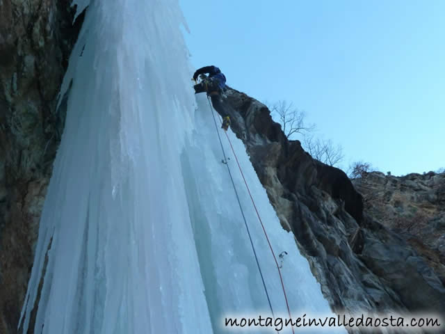 cascata pape satan