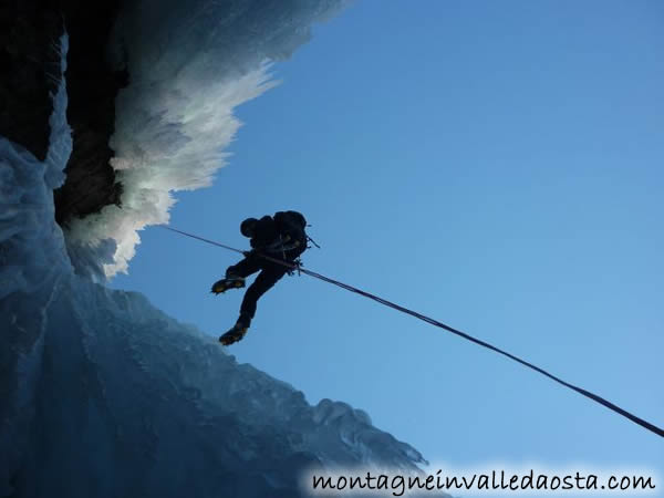 cascata trip in the night