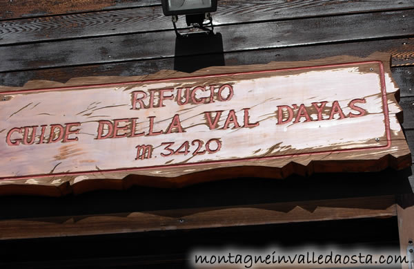rifugio_guide_di_ayas